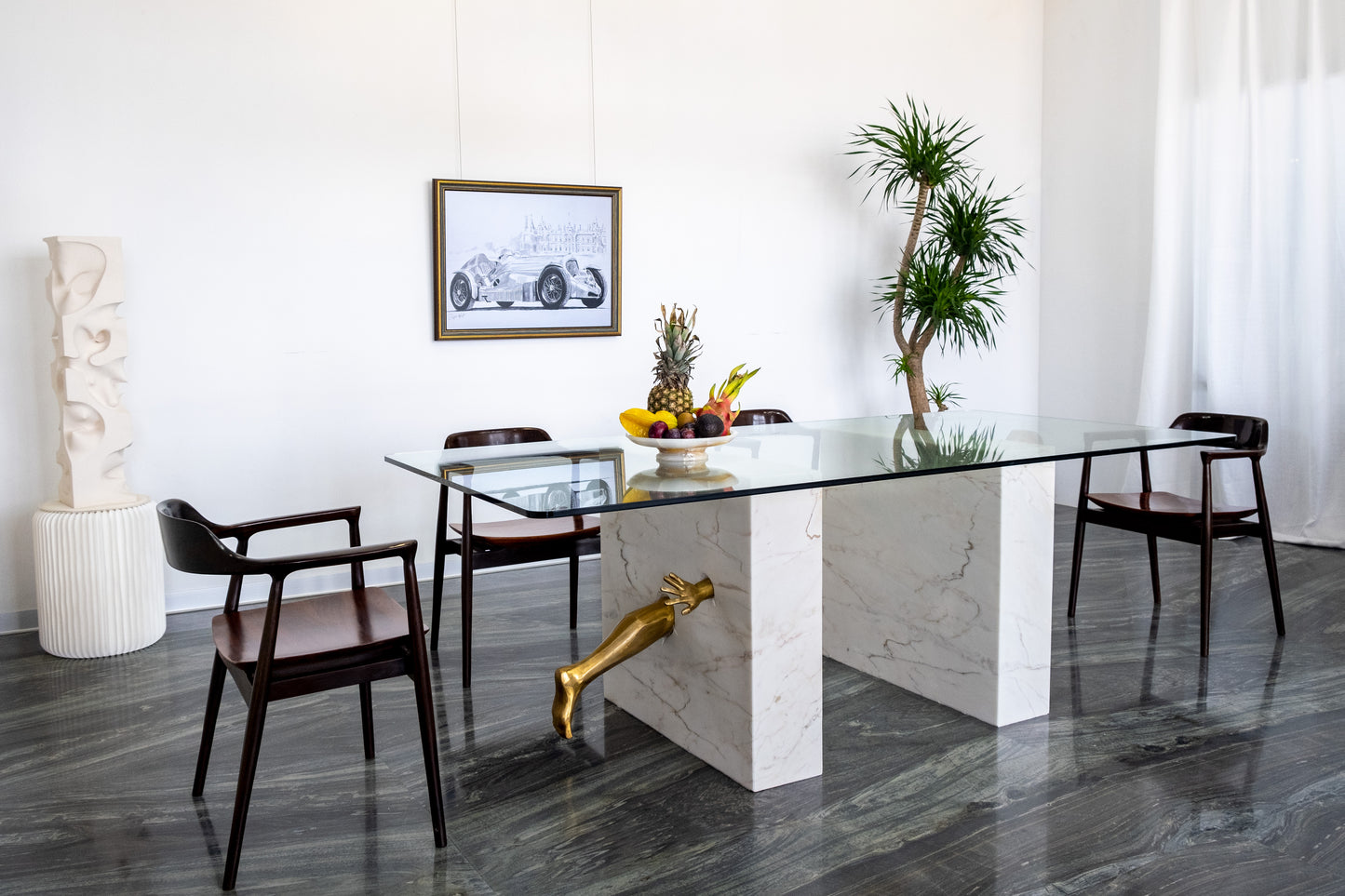 Running Man Base with marble table