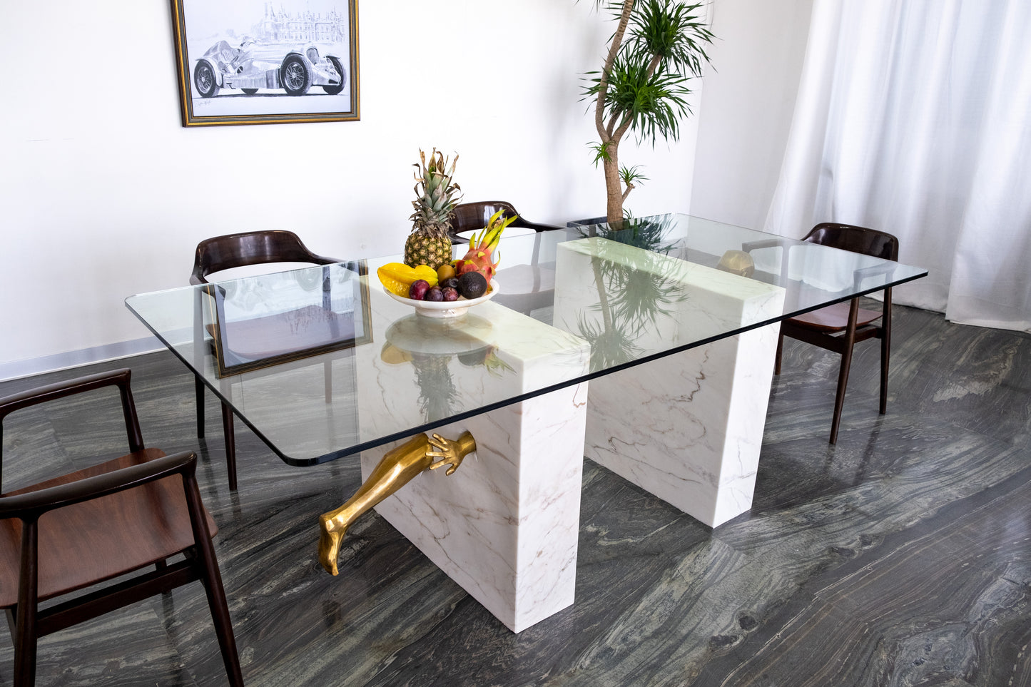 Running Man Base with marble table