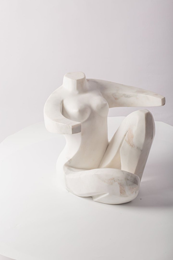 Figurines of Marble - Aura Statue in White Marble